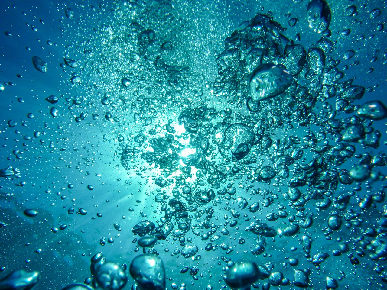 bubbles, nature background, water-230014.jpg