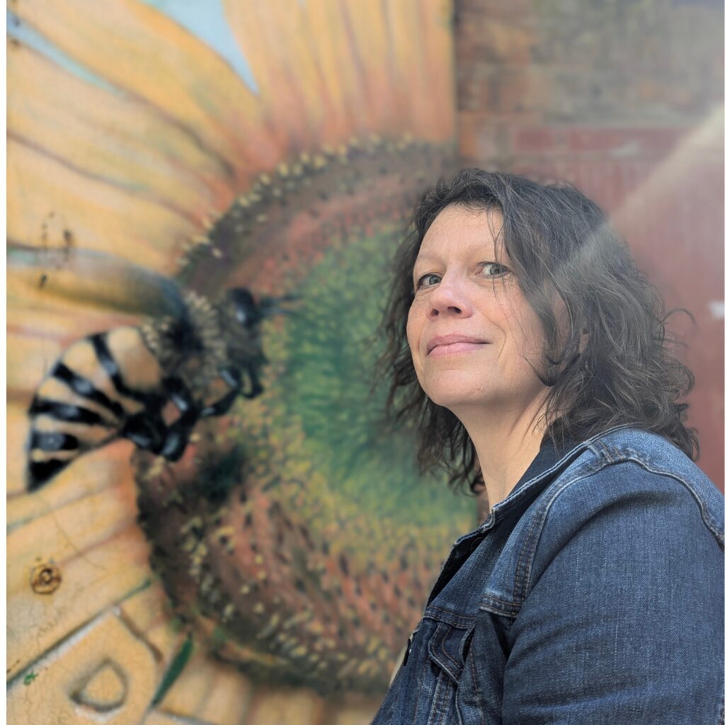 me with bee background